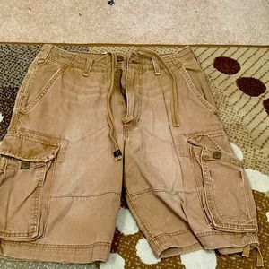 Abercrombie and Fitch cargo shorts size 31